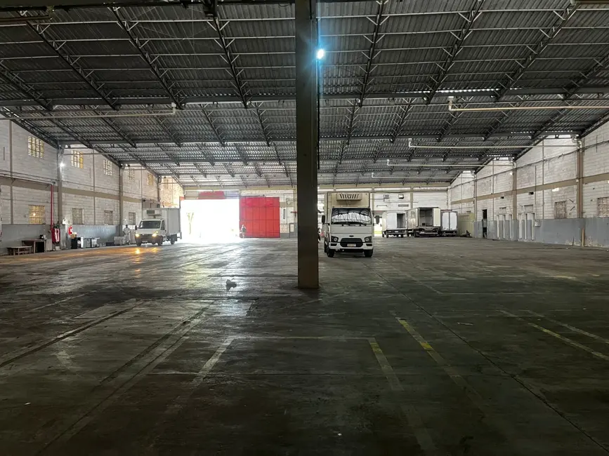 Foto 5 de Armazém / Galpão para alugar, 2275m2 em Jardim Alvorada, Jandira - SP
