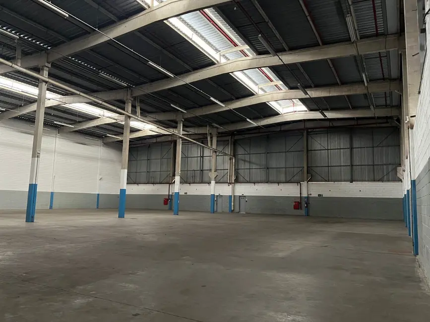 Foto 2 de Armazém / Galpão para alugar, 1574m2 em Jardim Itaquiti, Barueri - SP