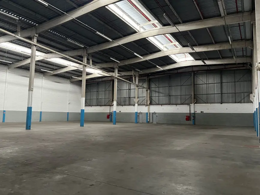 Armazém / Galpão para alugar, 787m2 em Jardim Itaquiti, Barueri - SP - imagem 4 Foto 4 de Armazém / Galpão para alugar, 787m2 em Jardim Itaquiti, Barueri - SP