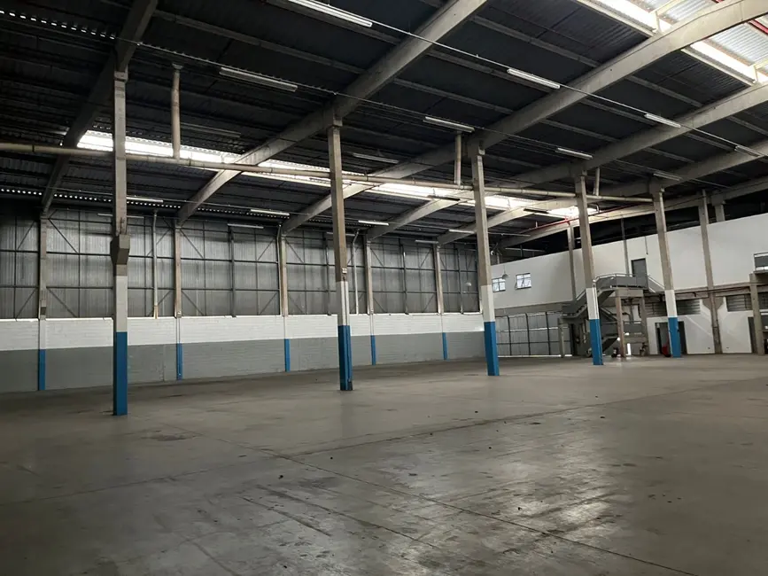 Armazém / Galpão para alugar, 787m2 em Jardim Itaquiti, Barueri - SP - imagem 6 Foto 6 de Armazém / Galpão para alugar, 787m2 em Jardim Itaquiti, Barueri - SP