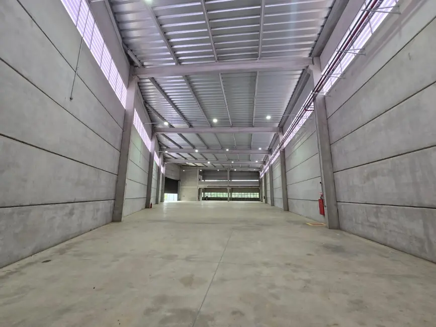 Armazém / Galpão para alugar, 2104m2 em Éden, Sorocaba - SP - imagem 6 Foto 6 de Armazém / Galpão para alugar, 2104m2 em Éden, Sorocaba - SP