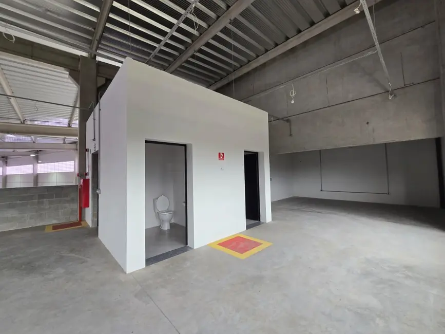 Armazém / Galpão para alugar, 2104m2 em Éden, Sorocaba - SP - imagem 8 Foto 8 de Armazém / Galpão para alugar, 2104m2 em Éden, Sorocaba - SP