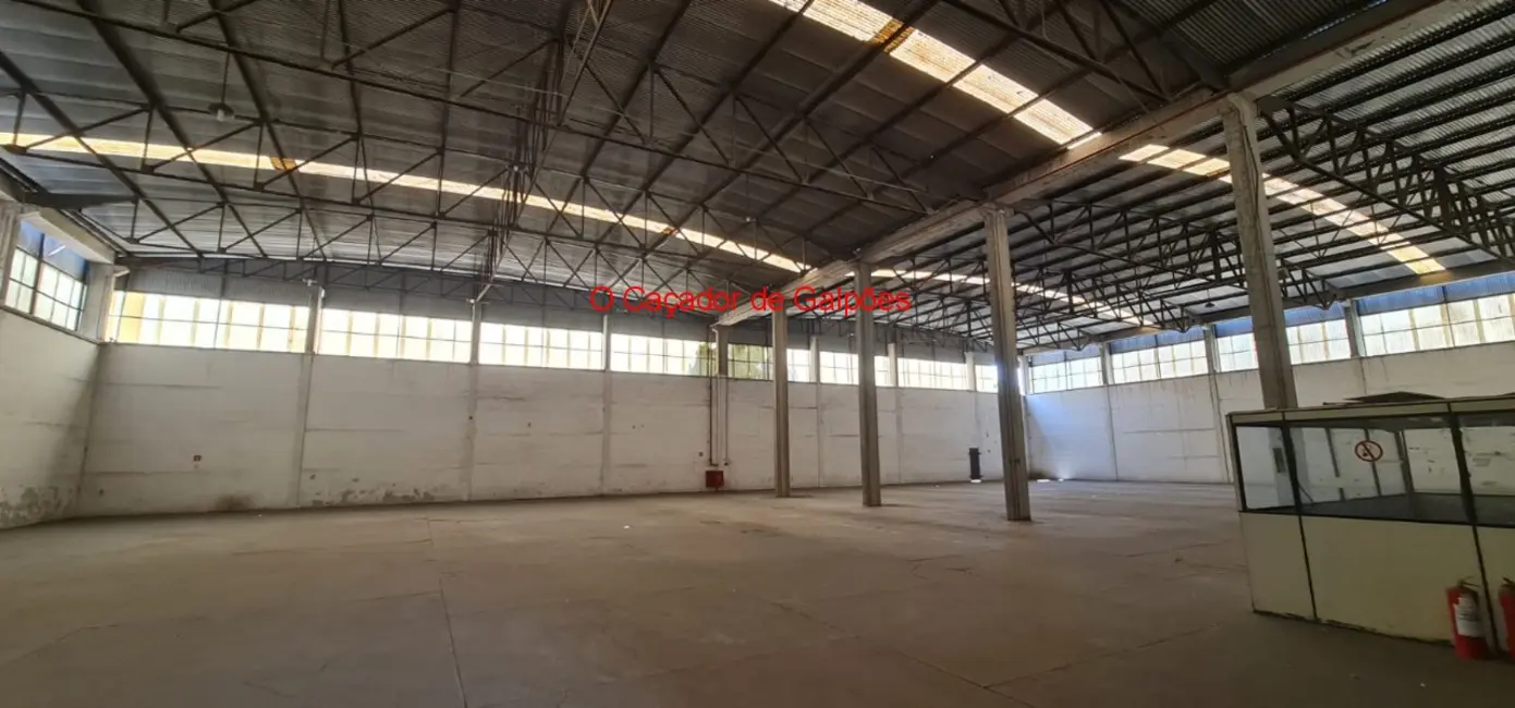 Foto 2 de Armazém / Galpão para alugar, 1495m2 em Jardim Belval, Barueri - SP