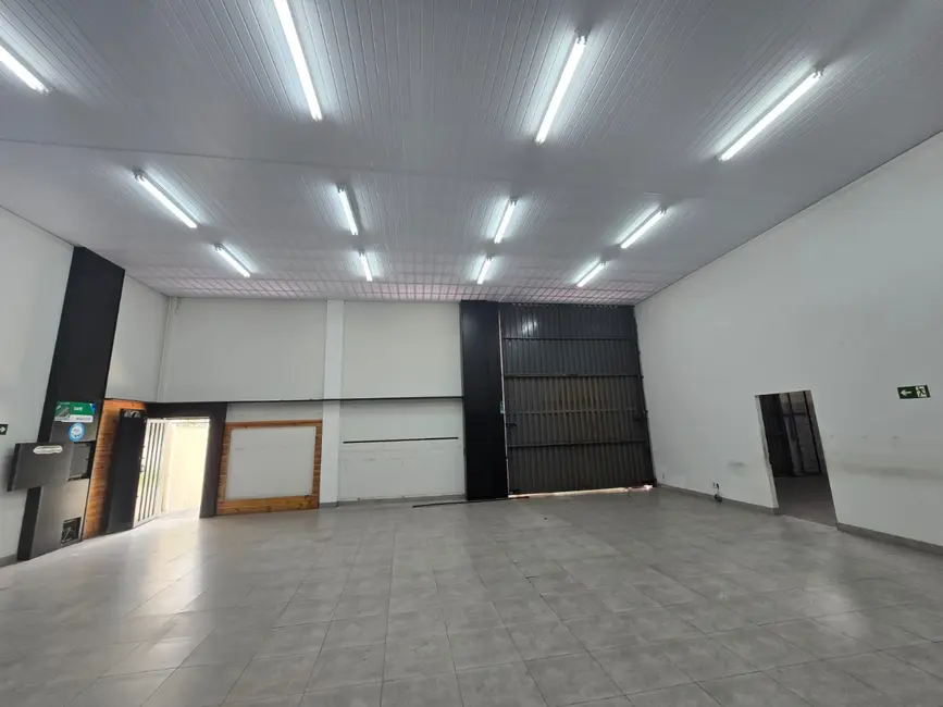 Armazém / Galpão para alugar, 400m2 em Jardim Leocádia, Sorocaba - SP - imagem 2 Foto 2 de Armazém / Galpão para alugar, 400m2 em Jardim Leocádia, Sorocaba - SP