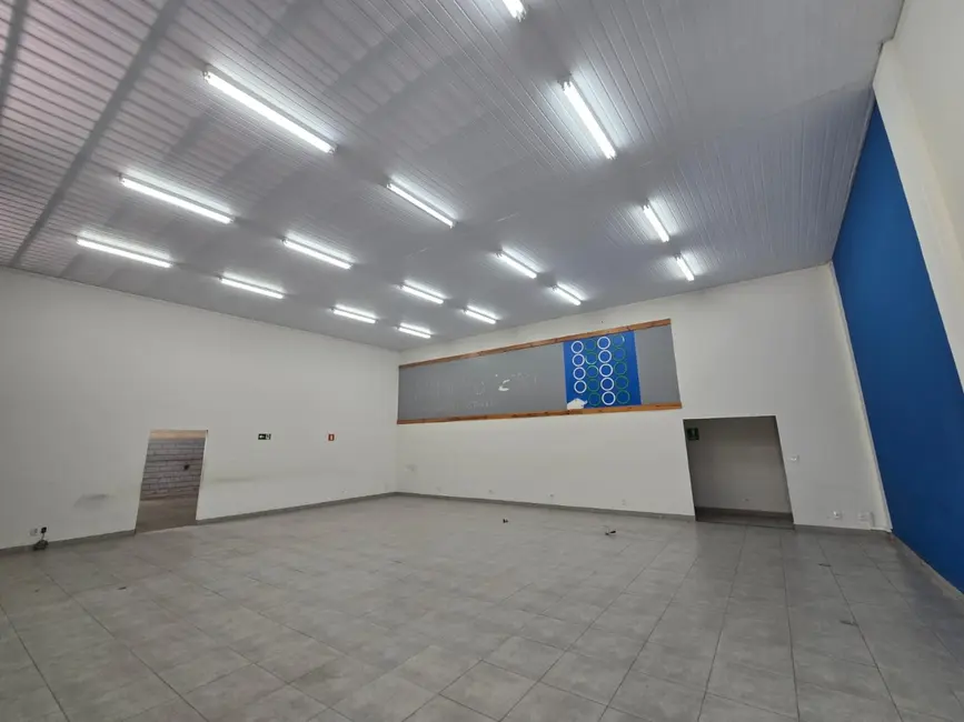 Armazém / Galpão para alugar, 400m2 em Jardim Leocádia, Sorocaba - SP - imagem 8 Foto 8 de Armazém / Galpão para alugar, 400m2 em Jardim Leocádia, Sorocaba - SP