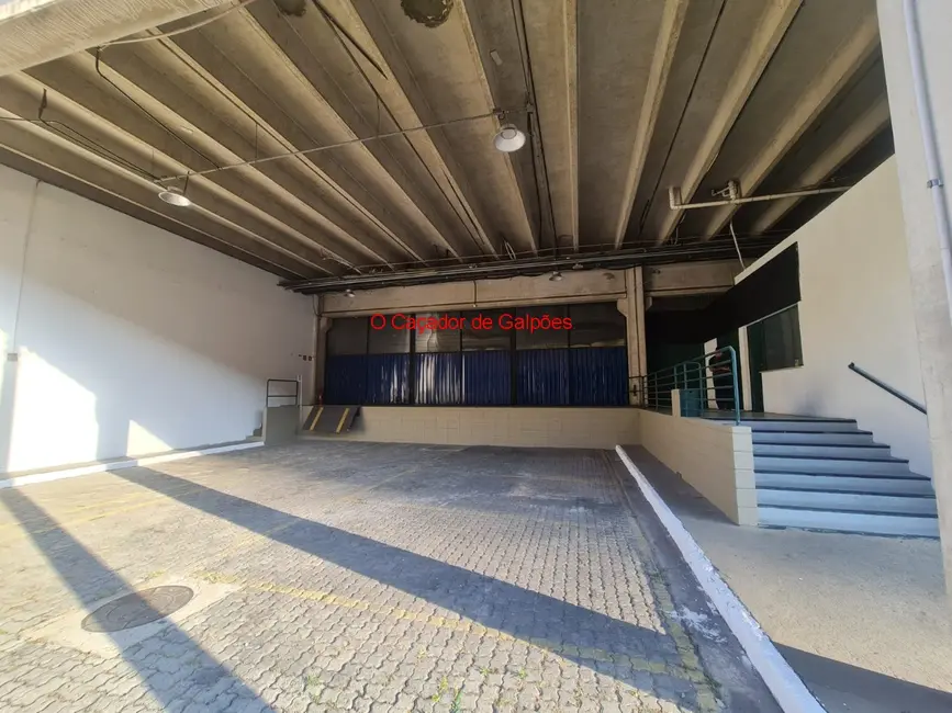 Armazém / Galpão para alugar, 2632m2 em Tamboré, Barueri - SP - imagem 3 Foto 3 de Armazém / Galpão para alugar, 2632m2 em Tamboré, Barueri - SP
