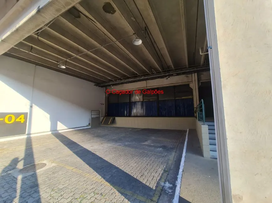Armazém / Galpão para alugar, 2632m2 em Tamboré, Barueri - SP - imagem 4 Foto 4 de Armazém / Galpão para alugar, 2632m2 em Tamboré, Barueri - SP