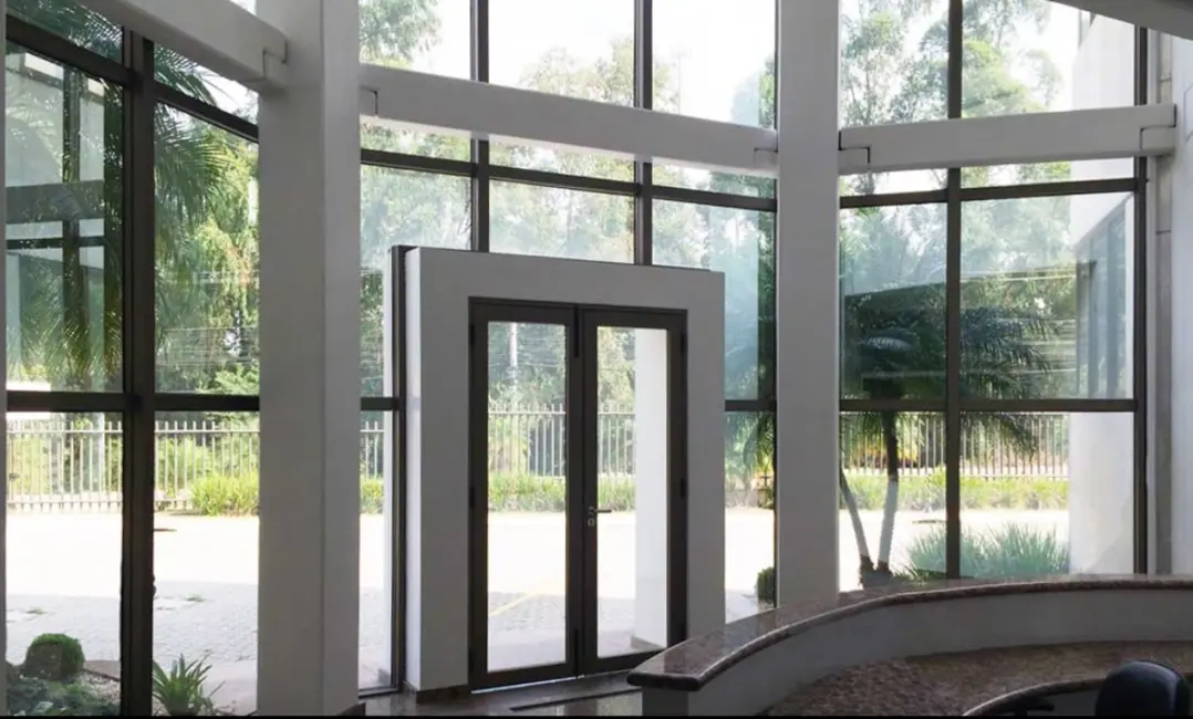 Armazém / Galpão para alugar, 2672m2 em Barueri - SP - imagem 8 Foto 8 de Armazém / Galpão para alugar, 2672m2 em Barueri - SP