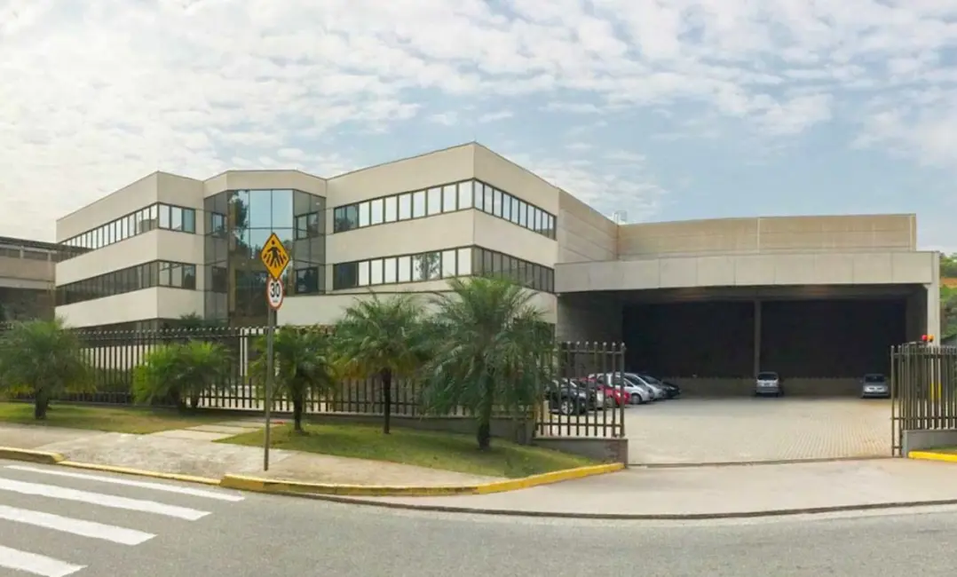 Armazém / Galpão para alugar, 2672m2 em Barueri - SP - imagem 2 Foto 2 de Armazém / Galpão para alugar, 2672m2 em Barueri - SP