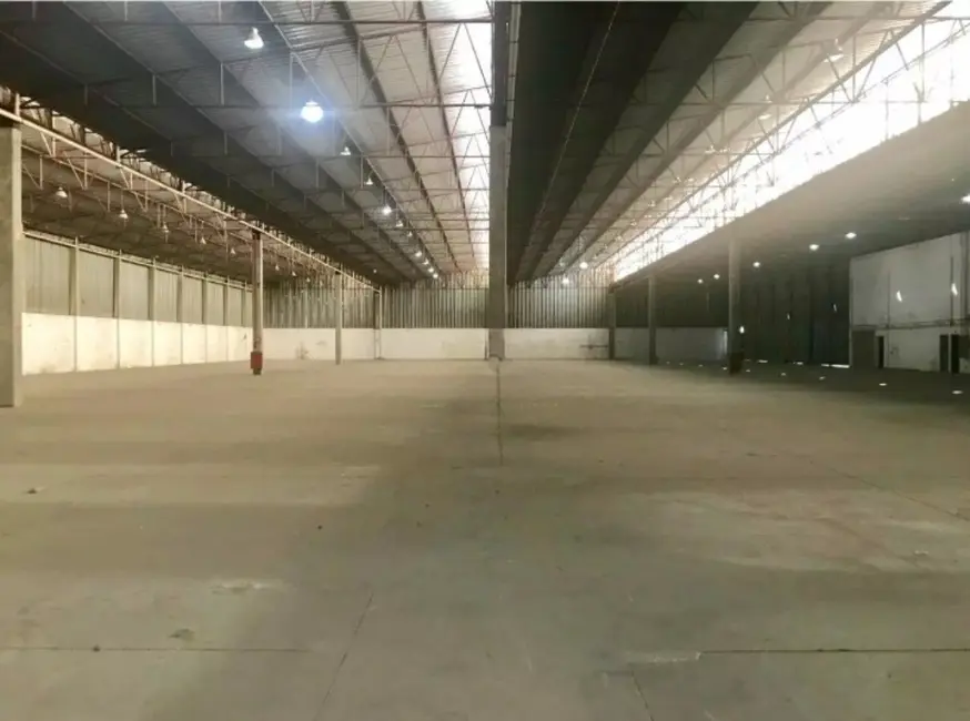 Foto 2 de Armazém / Galpão para alugar, 4699m2 em Tamboré, Barueri - SP