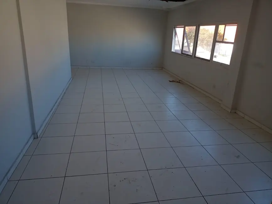 Armazém / Galpão para alugar, 1190m2 em Jardim Belval, Barueri - SP - imagem 6 Foto 6 de Armazém / Galpão para alugar, 1190m2 em Jardim Belval, Barueri - SP