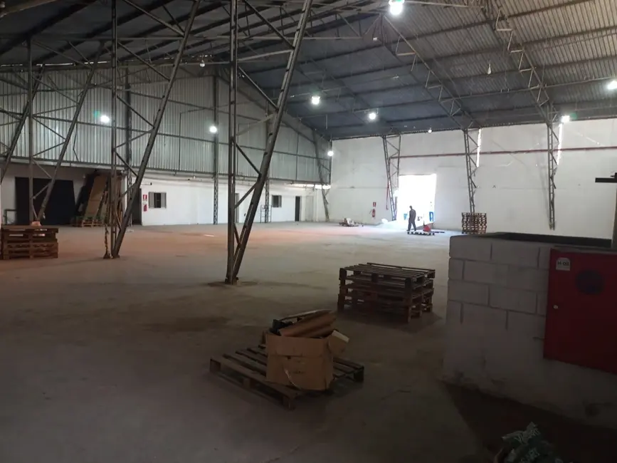 Armazém / Galpão para alugar, 1190m2 em Jardim Belval, Barueri - SP - imagem 3 Foto 3 de Armazém / Galpão para alugar, 1190m2 em Jardim Belval, Barueri - SP
