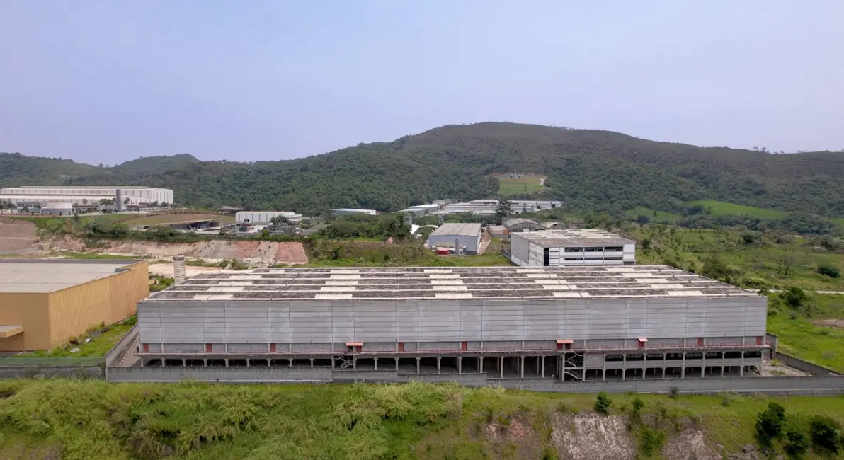 Armazém / Galpão para alugar, 1000m2 em Centro, Aracariguama - SP - imagem 4 Foto 4 de Armazém / Galpão para alugar, 1000m2 em Centro, Aracariguama - SP