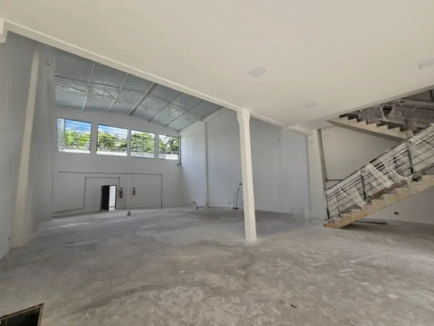 Armazém / Galpão para alugar, 273m2 em Jardim do Paço, Sorocaba - SP - imagem 4 Foto 4 de Armazém / Galpão para alugar, 273m2 em Jardim do Paço, Sorocaba - SP