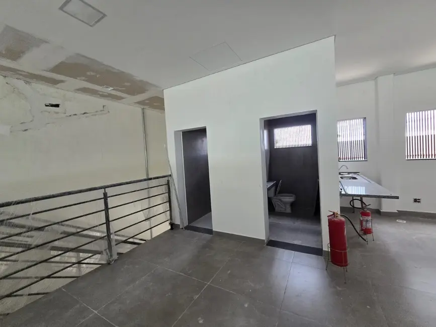 Armazém / Galpão para alugar, 273m2 em Jardim do Paço, Sorocaba - SP - imagem 9 Foto 9 de Armazém / Galpão para alugar, 273m2 em Jardim do Paço, Sorocaba - SP