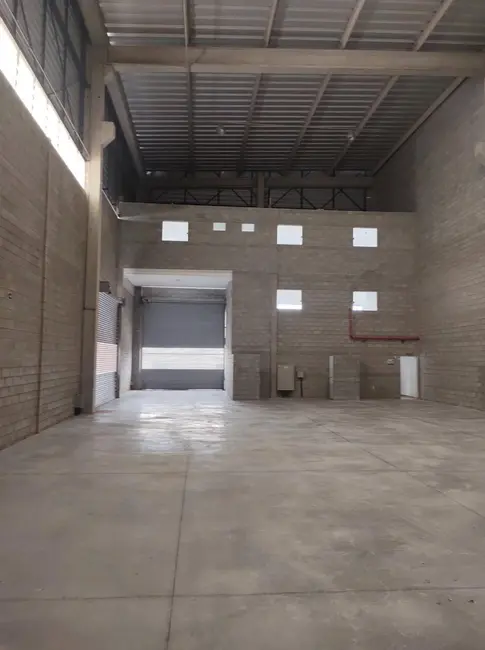 Foto 4 de Armazém / Galpão para alugar, 748m2 em Parque Empresarial das Mangueiras, Sorocaba - SP