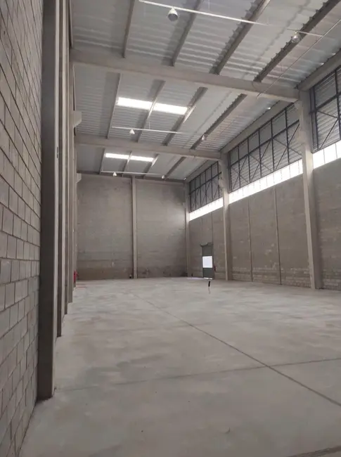 Foto 3 de Armazém / Galpão para alugar, 748m2 em Parque Empresarial das Mangueiras, Sorocaba - SP