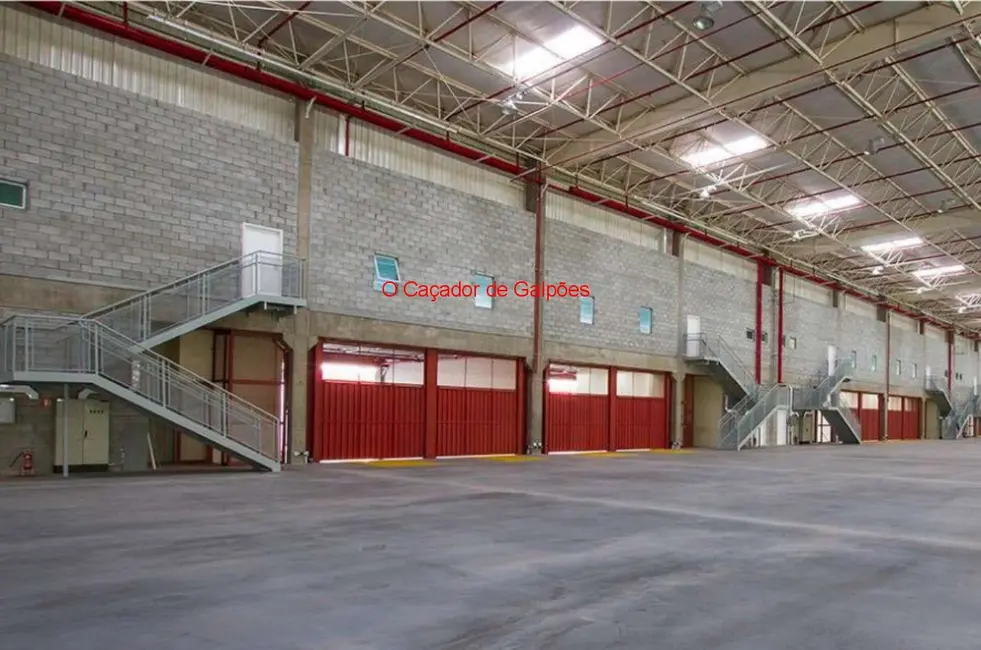 Foto 7 de Armazém / Galpão para alugar, 828m2 em Quinhaú, Embu Das Artes - SP