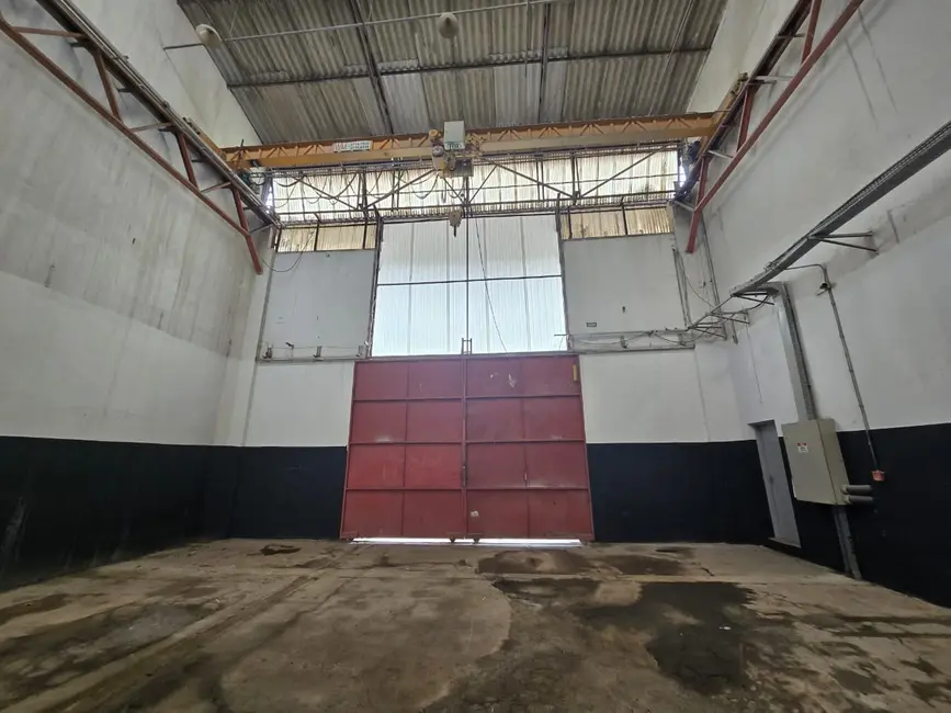 Foto 4 de Armazém / Galpão para alugar, 1500m2 em Mairinque - SP