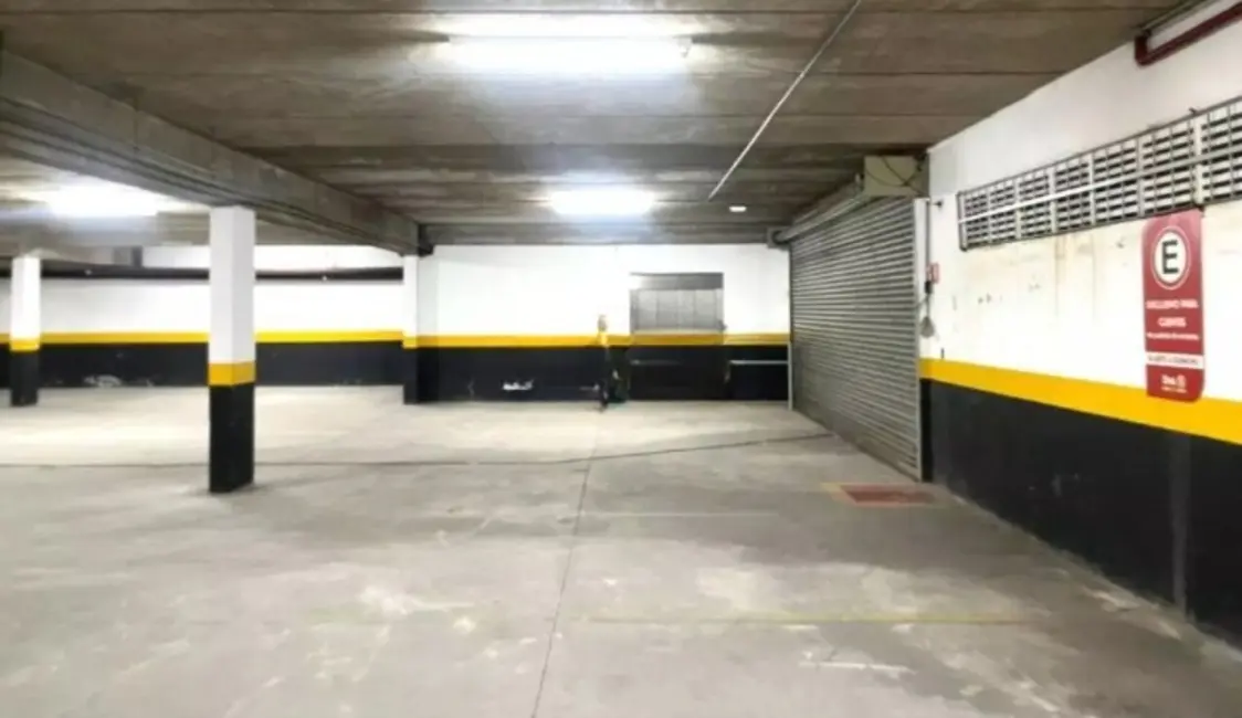 Foto 5 de Armazém / Galpão para alugar, 900m2 em Vila Carrão, São Paulo - SP