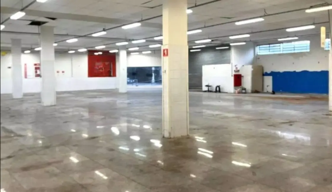 Foto 8 de Armazém / Galpão para alugar, 900m2 em Vila Carrão, São Paulo - SP