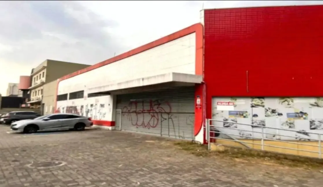 Foto 1 de Armazém / Galpão para alugar, 900m2 em Vila Carrão, São Paulo - SP