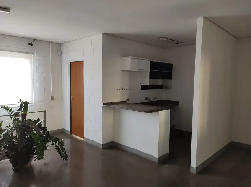 Armazém / Galpão à venda, 320m2 em Éden, Sorocaba - SP - imagem 9 Foto 9 de Armazém / Galpão à venda, 320m2 em Éden, Sorocaba - SP