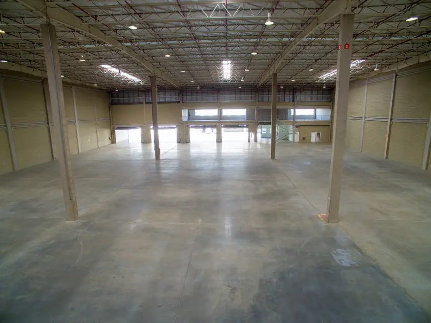 Foto 3 de Armazém / Galpão para alugar, 3239m2 em Distrito Industrial, Jundiai - SP