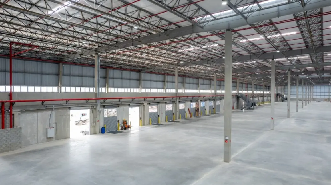 Armazém / Galpão para alugar, 2564m2 em Jardim Belvedere, Guarulhos - SP - imagem 3 Foto 3 de Armazém / Galpão para alugar, 2564m2 em Jardim Belvedere, Guarulhos - SP