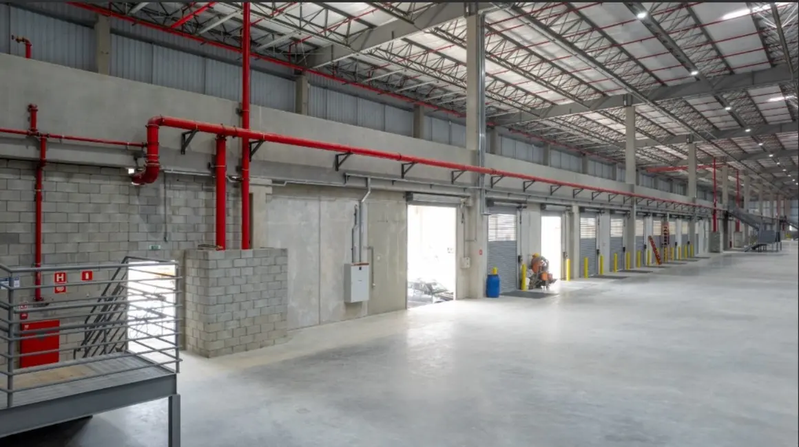 Armazém / Galpão para alugar, 2564m2 em Jardim Belvedere, Guarulhos - SP - imagem 5 Foto 5 de Armazém / Galpão para alugar, 2564m2 em Jardim Belvedere, Guarulhos - SP