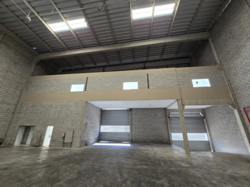 Armazém / Galpão para alugar, 1100m2 em Iporanga, Sorocaba - SP - imagem 5 Foto 5 de Armazém / Galpão para alugar, 1100m2 em Iporanga, Sorocaba - SP