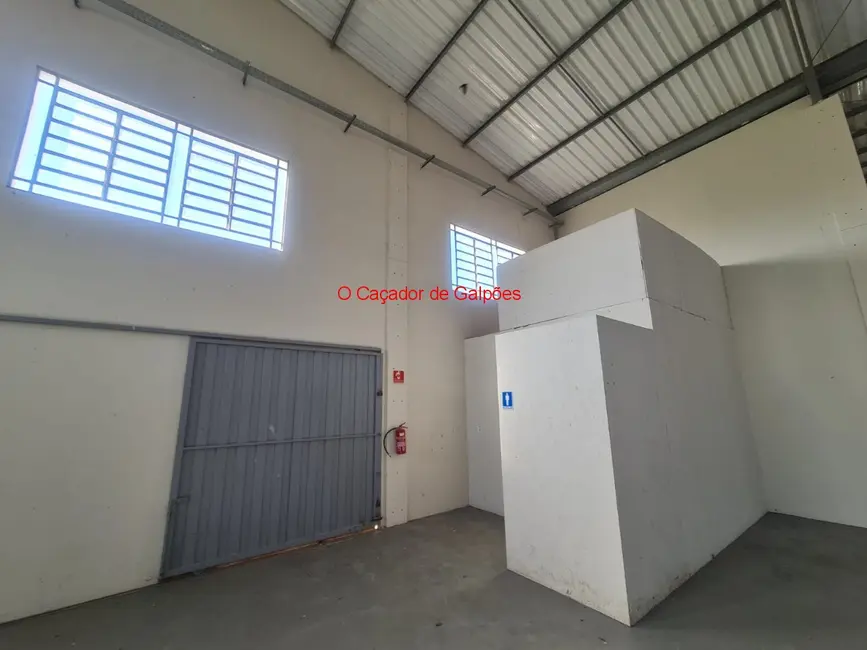 Foto 8 de Armazém / Galpão para alugar, 720m2 em Salto De Pirapora - SP