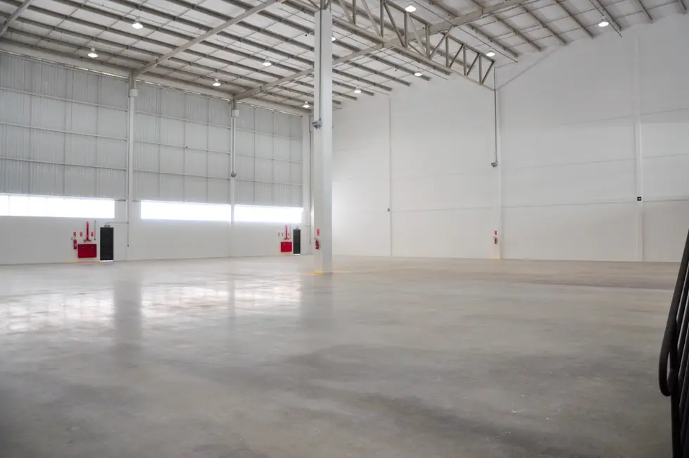 Foto 2 de Armazém / Galpão para alugar, 1740m2 em Itaqui, Itapevi - SP