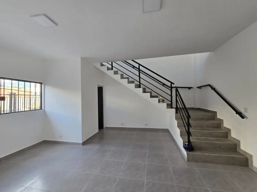 Armazém / Galpão para alugar, 280m2 em Jardim do Paço, Sorocaba - SP - imagem 5 Foto 5 de Armazém / Galpão para alugar, 280m2 em Jardim do Paço, Sorocaba - SP