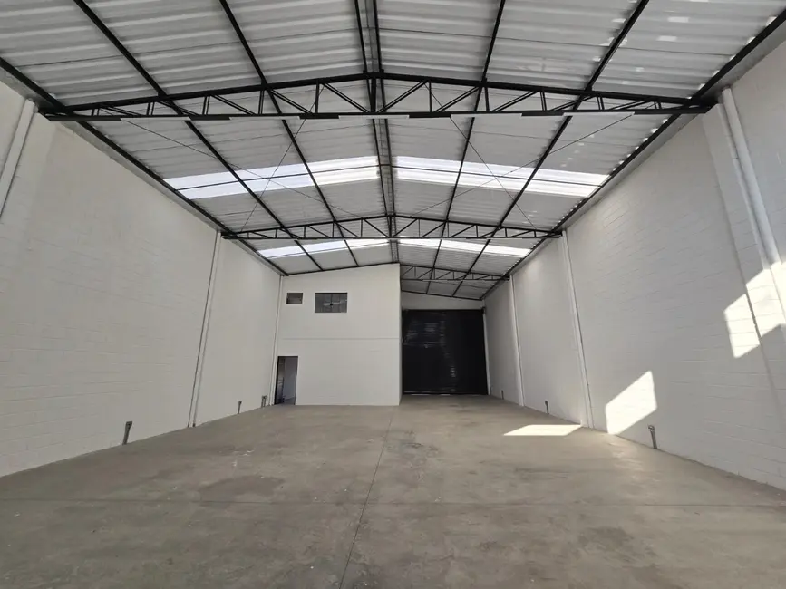Armazém / Galpão para alugar, 280m2 em Jardim do Paço, Sorocaba - SP - imagem 5 Foto 5 de Armazém / Galpão para alugar, 280m2 em Jardim do Paço, Sorocaba - SP