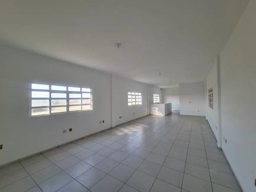 Foto 9 de Armazém / Galpão para alugar, 1350m2 em Cajuru do Sul, Sorocaba - SP