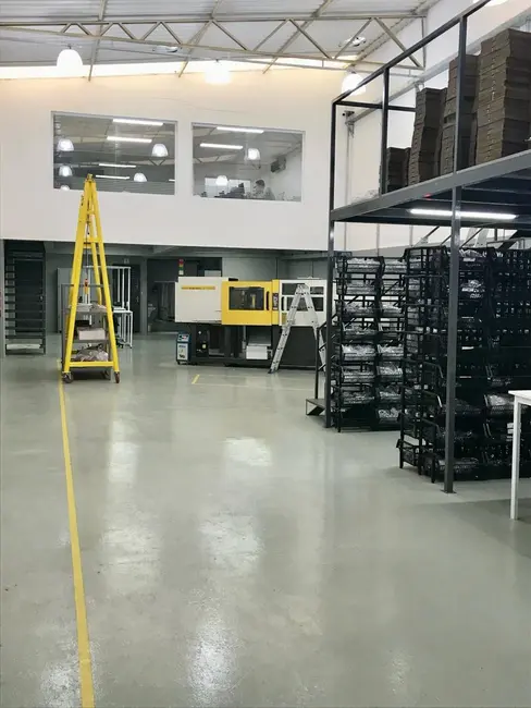 Armazém / Galpão à venda, 263m2 em Jardim Piazza di Roma, Sorocaba - SP - imagem 2 Foto 2 de Armazém / Galpão à venda, 263m2 em Jardim Piazza di Roma, Sorocaba - SP