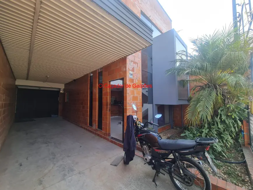 Armazém / Galpão para alugar, 188m2 em Sorocaba - SP - imagem 4 Foto 4 de Armazém / Galpão para alugar, 188m2 em Sorocaba - SP