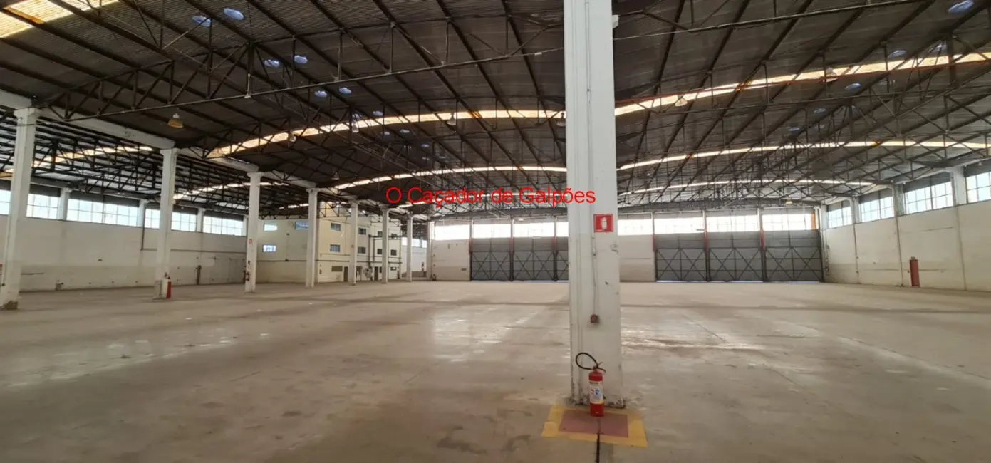 Foto 3 de Armazém / Galpão para alugar, 8376m2 em Jardim Belval, Barueri - SP