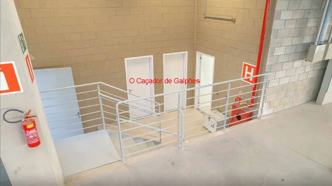 Armazém / Galpão para alugar, 11180m2 em Perus, São Paulo - SP - imagem 7 Foto 7 de Armazém / Galpão para alugar, 11180m2 em Perus, São Paulo - SP