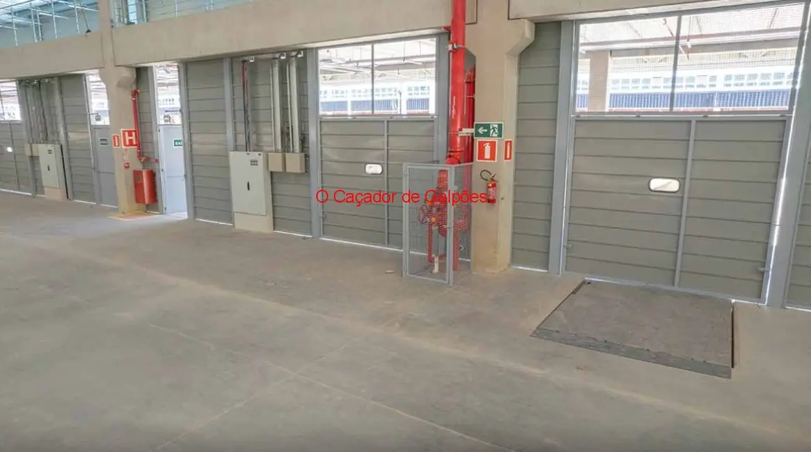 Armazém / Galpão para alugar, 11180m2 em Perus, São Paulo - SP - imagem 6 Foto 6 de Armazém / Galpão para alugar, 11180m2 em Perus, São Paulo - SP