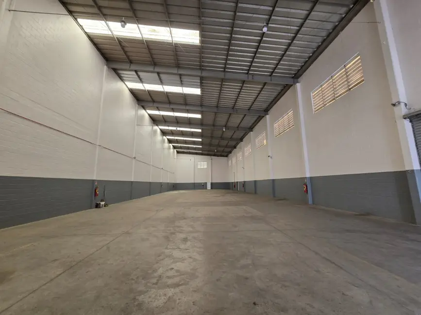 Foto 5 de Armazém / Galpão para alugar, 900m2 em Cajuru do Sul, Sorocaba - SP