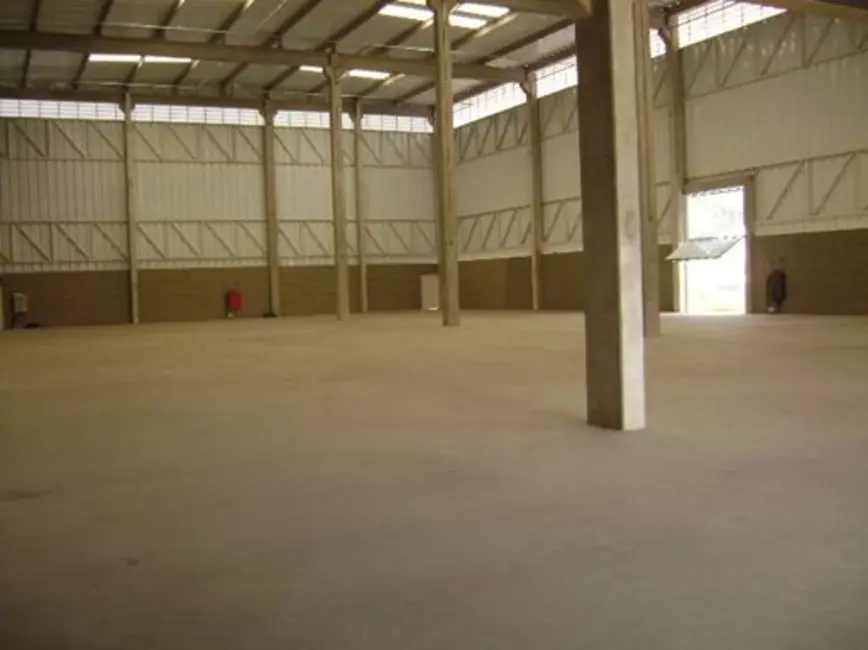 Armazém / Galpão para alugar, 1470m2 em Iporanga, Sorocaba - SP - imagem 5 Foto 5 de Armazém / Galpão para alugar, 1470m2 em Iporanga, Sorocaba - SP