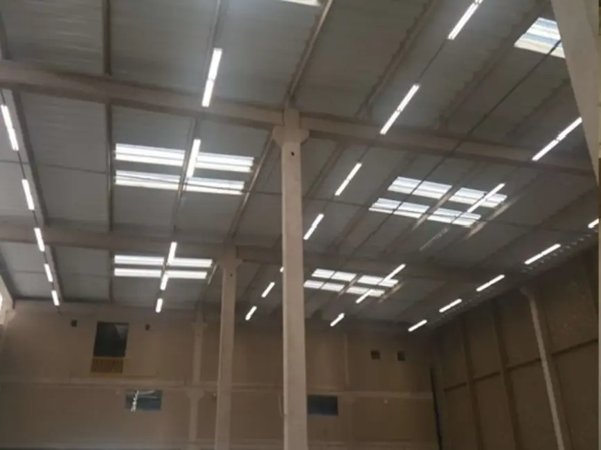 Armazém / Galpão para alugar, 1470m2 em Iporanga, Sorocaba - SP - imagem 3 Foto 3 de Armazém / Galpão para alugar, 1470m2 em Iporanga, Sorocaba - SP