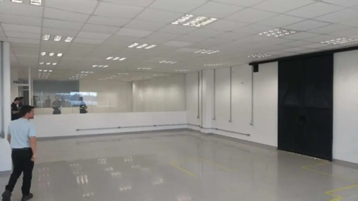 Armazém / Galpão para alugar, 1470m2 em Iporanga, Sorocaba - SP - imagem 9 Foto 9 de Armazém / Galpão para alugar, 1470m2 em Iporanga, Sorocaba - SP