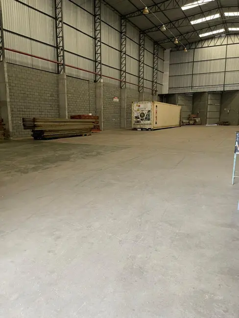 Foto 2 de Armazém / Galpão para alugar, 500m2 em Jardim Belval, Barueri - SP