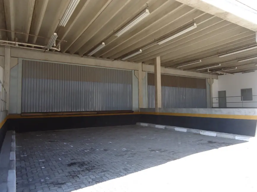Foto 3 de Armazém / Galpão para alugar, 4723m2 em Jardim Itaquiti, Barueri - SP