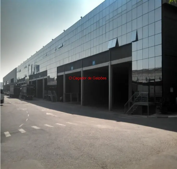 Armazém / Galpão para alugar, 838m2 em Jardim Cumbica, Guarulhos - SP - imagem 2 Foto 2 de Armazém / Galpão para alugar, 838m2 em Jardim Cumbica, Guarulhos - SP