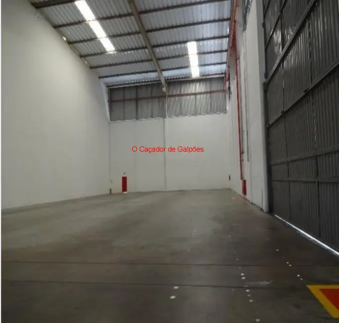 Armazém / Galpão para alugar, 838m2 em Jardim Cumbica, Guarulhos - SP - imagem 4 Foto 4 de Armazém / Galpão para alugar, 838m2 em Jardim Cumbica, Guarulhos - SP