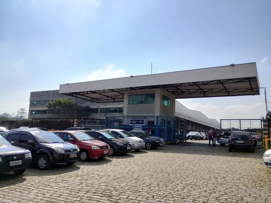 Armazém / Galpão à venda, 12040m2 em Vila Sul Americana, Carapicuiba - SP - imagem 3 Foto 3 de Armazém / Galpão à venda, 12040m2 em Vila Sul Americana, Carapicuiba - SP